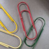 Vintage 80s clip paper wall coat rack