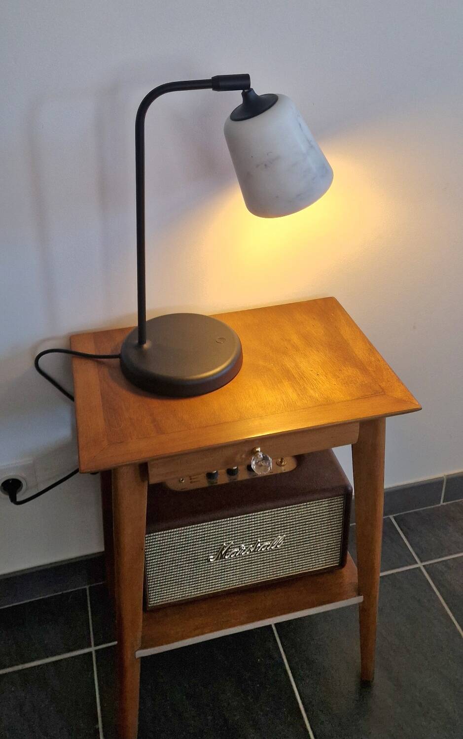 Lampe Material New Works  - Design Noergaard & Kechayas - Marbre/Acier