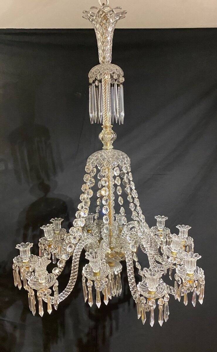 Lustre Baccarat douze branches début XXème