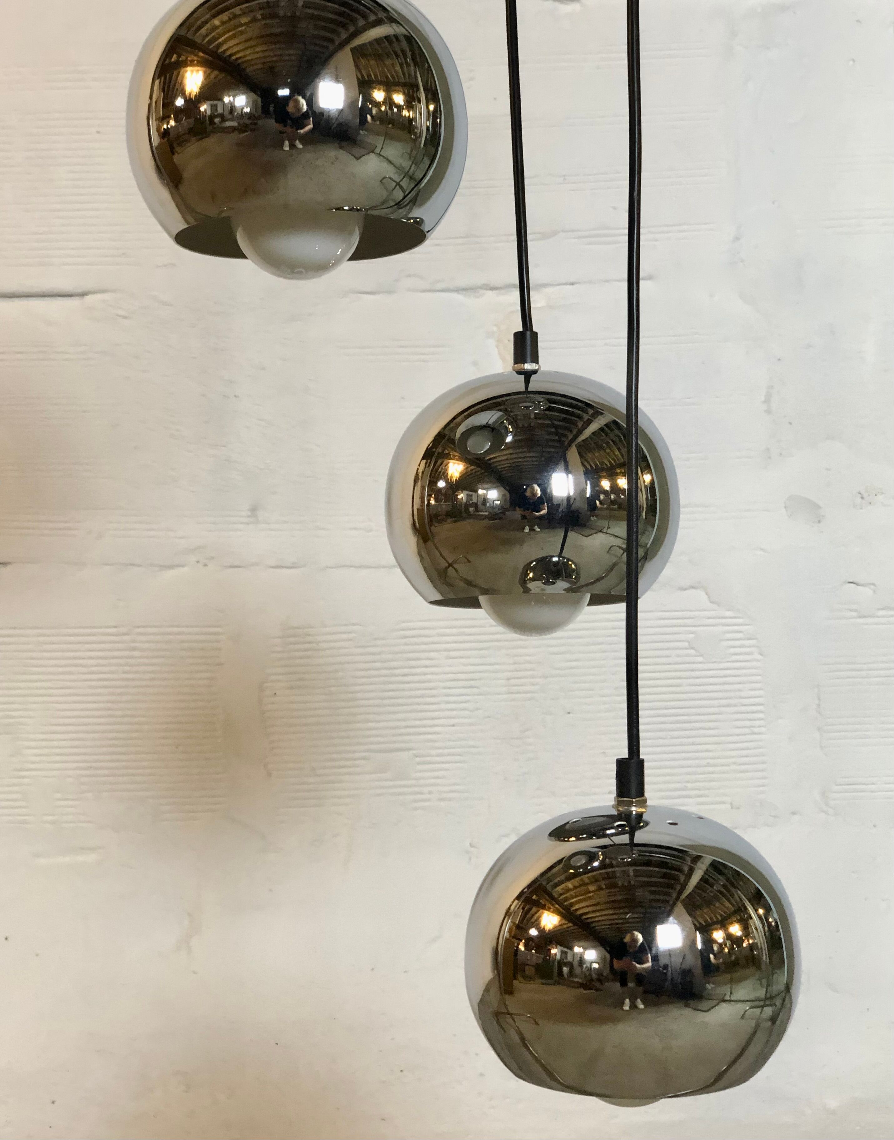 Ceiling chandelier eye ball 3 lights in vintage chrome aluminum 80's
