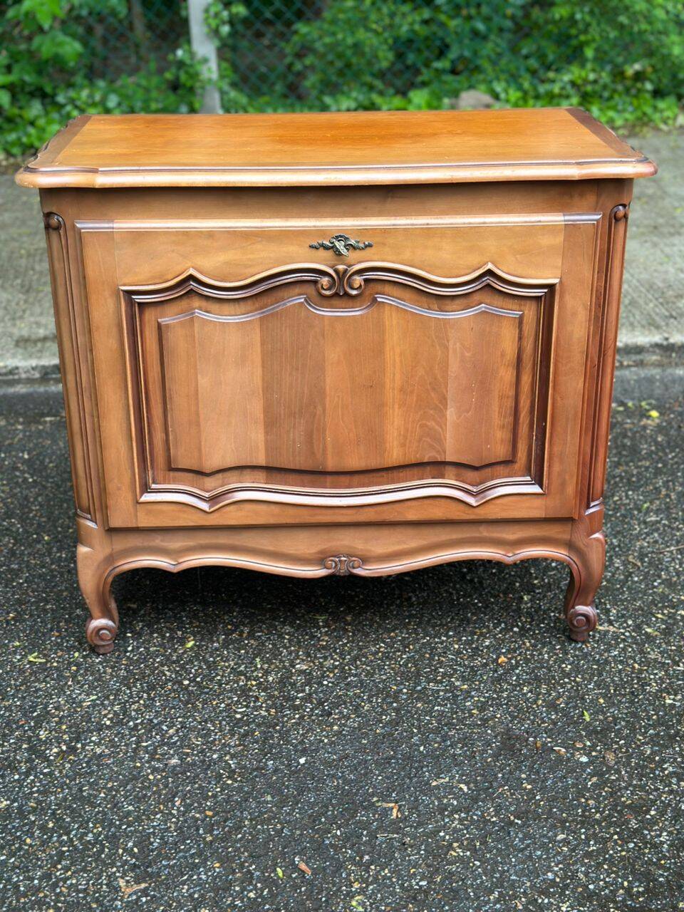 Louis XV buffet TV bar with mirror in solid wood