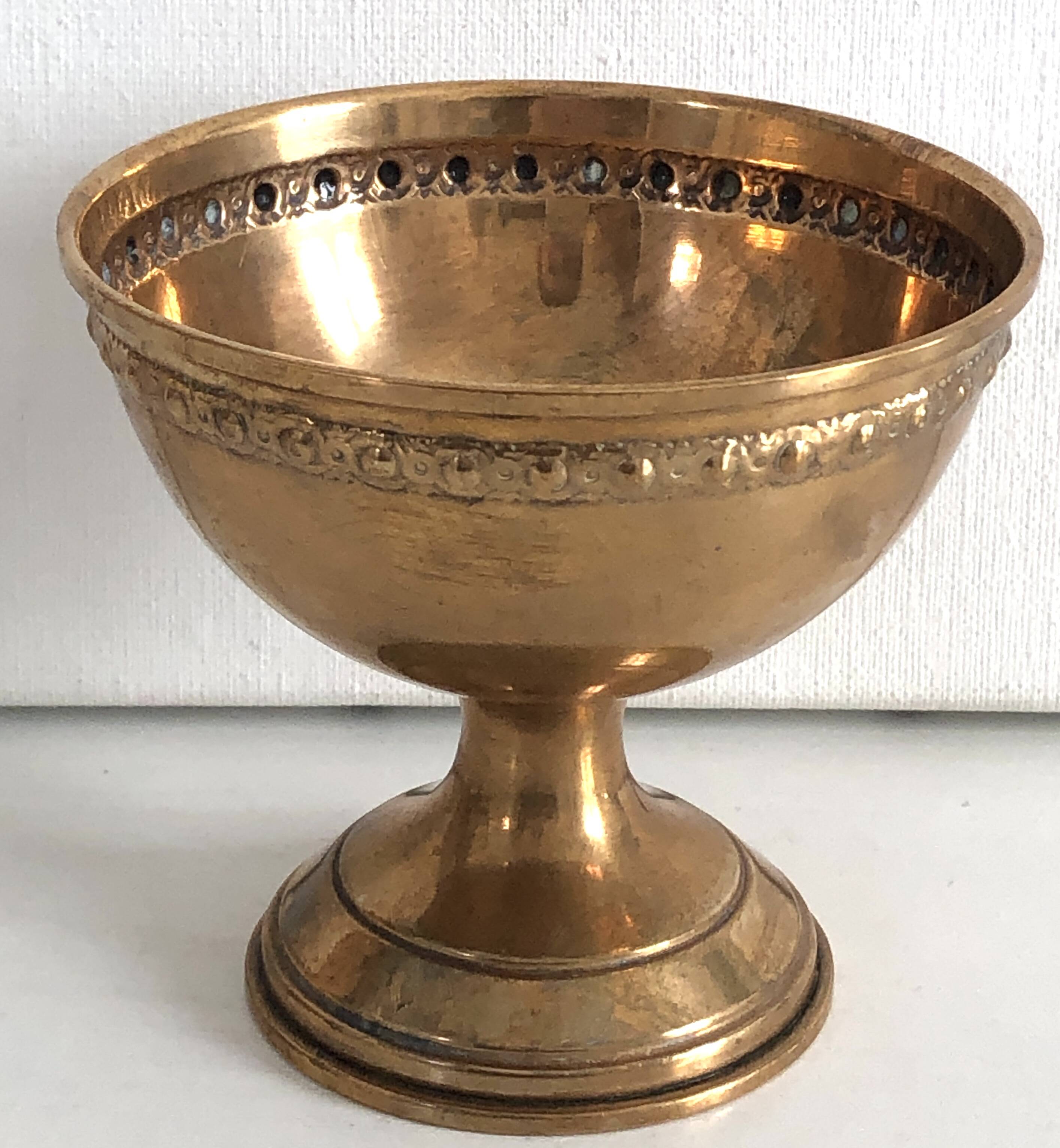 Cup