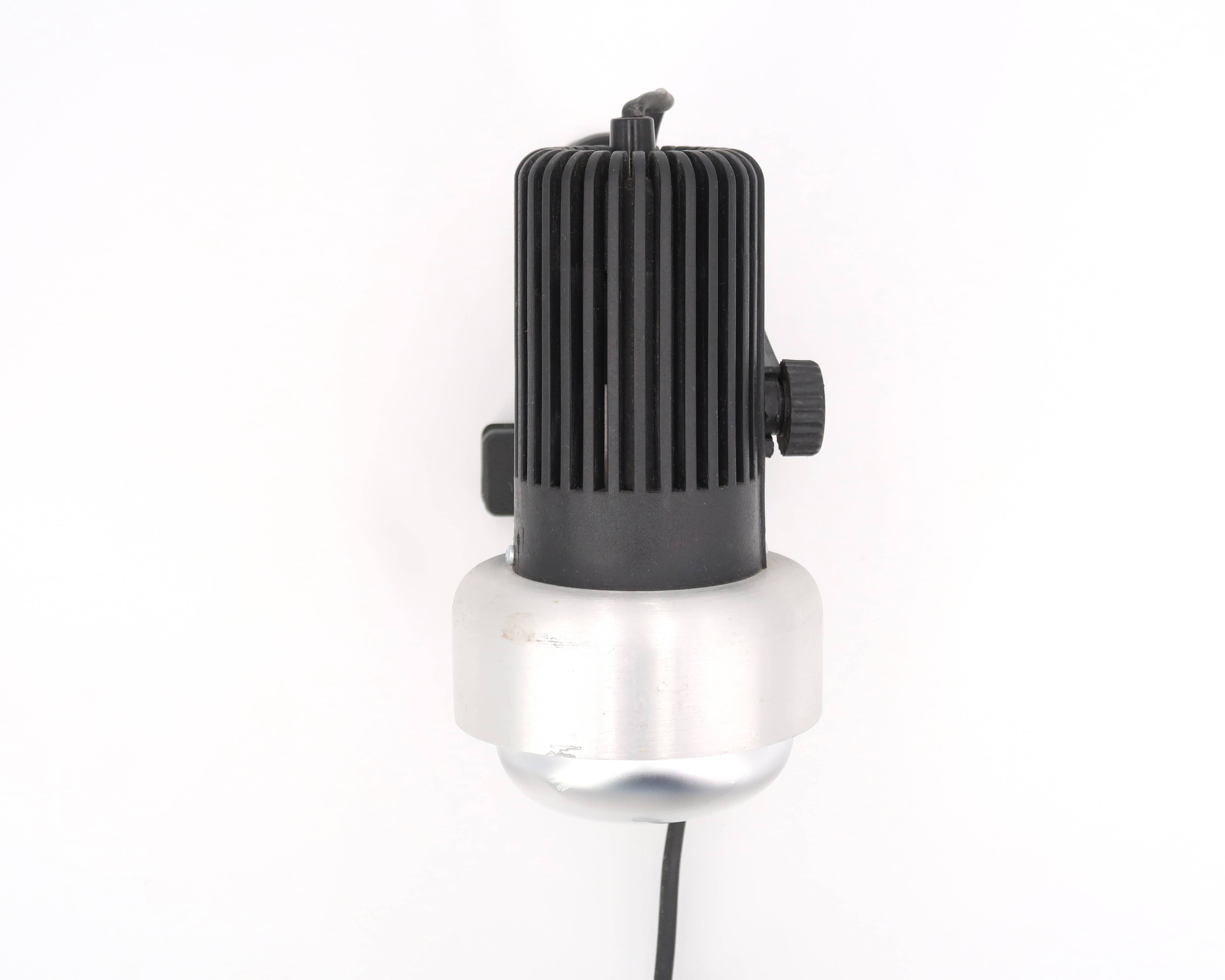 Clip lamp or wall lamp in aluminum and black plastic, 1980s