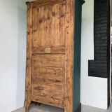 Green hosiery wardrobe