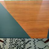 Scandinavian extensible table Samcom renovated graphic