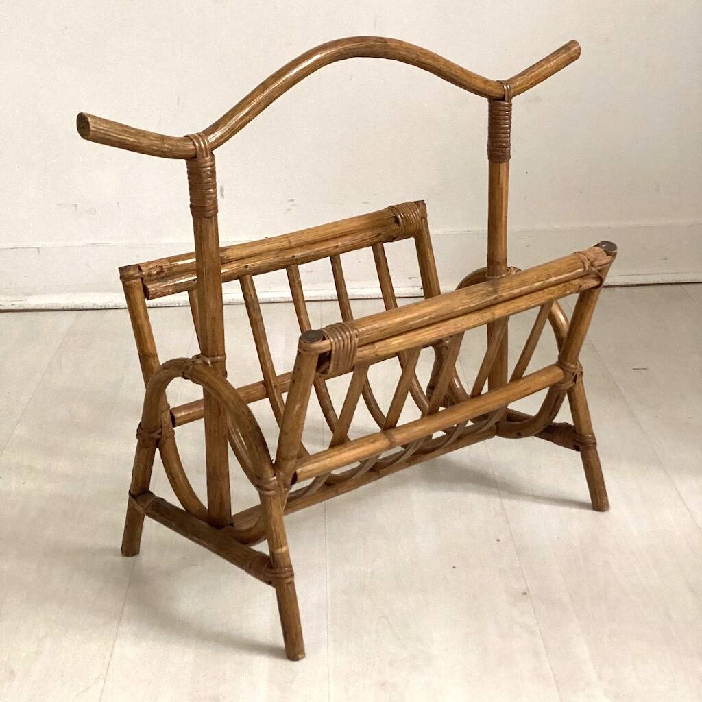 Porte revues en rotin vintage 1970's