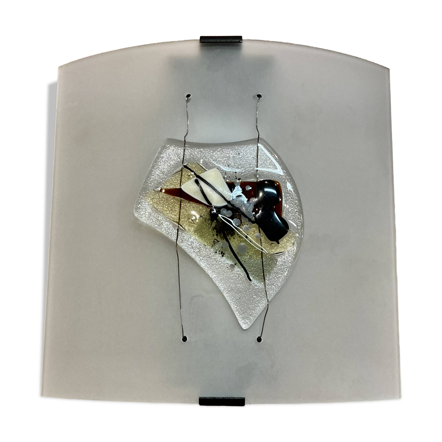 SCANDINAVIAN DESIGN GLASS APPLIQUE.