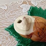 Salt and pepper display snail barbotine