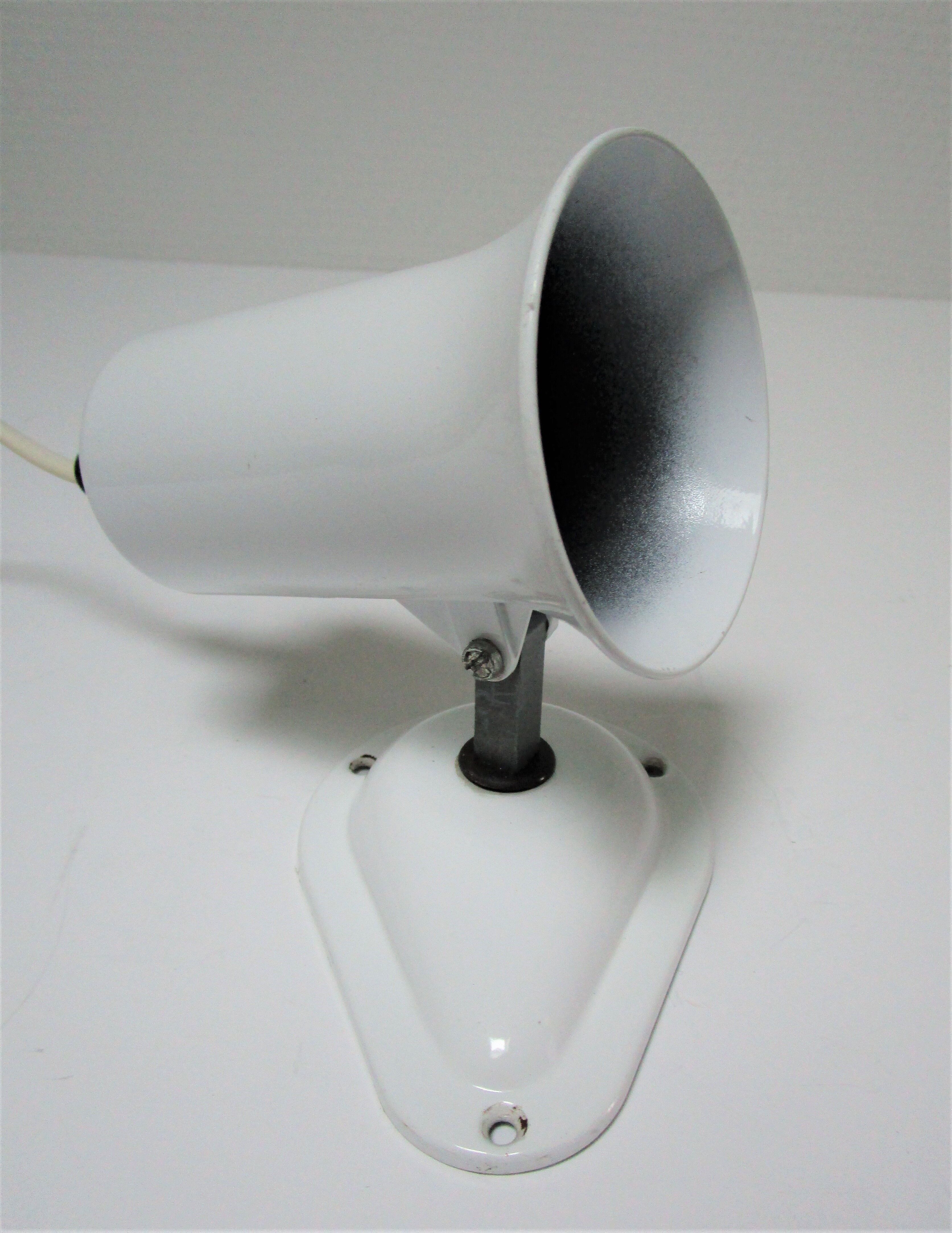 Adjustable wall lamp Lita metal lacquered white vintage design