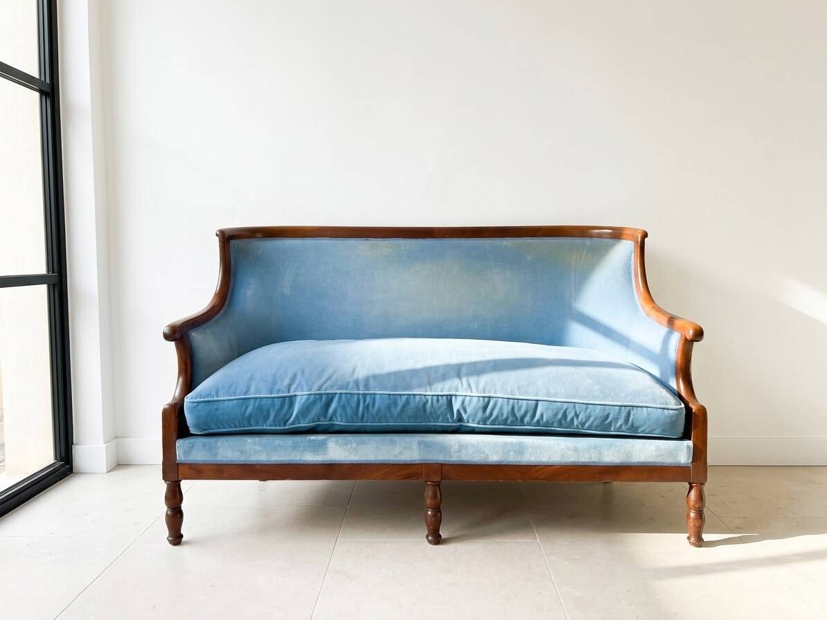 Empire sofa in blue mahogany