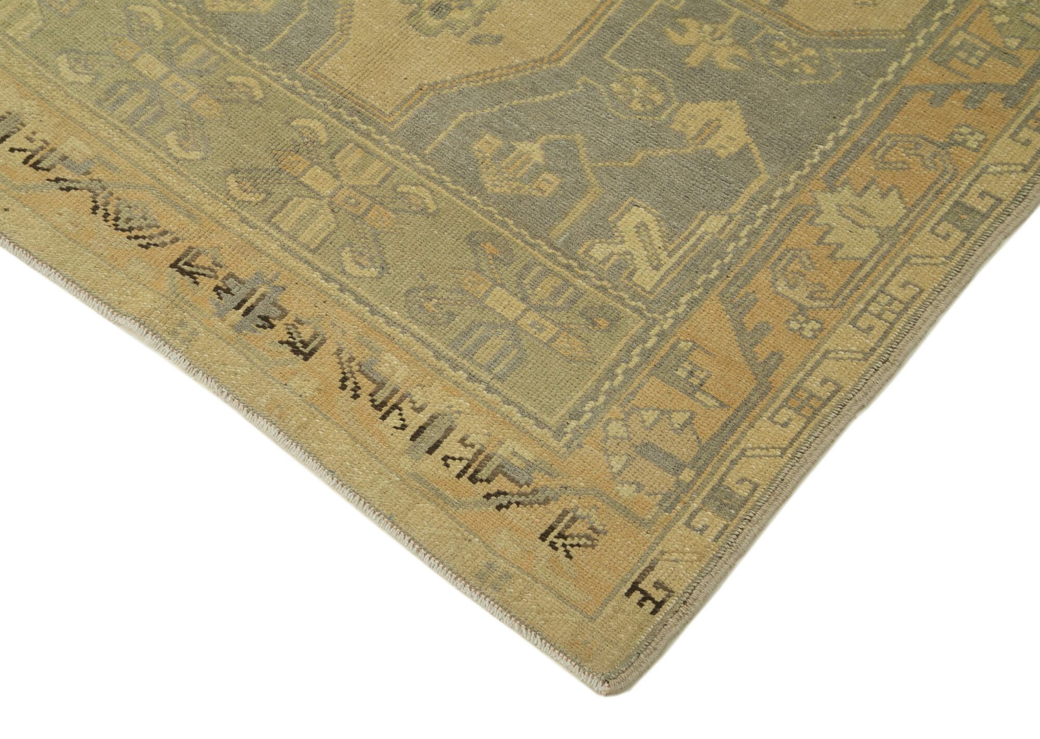 Tapis décoratif beige turc noué à la main 105 cm x 210 cm 1950s