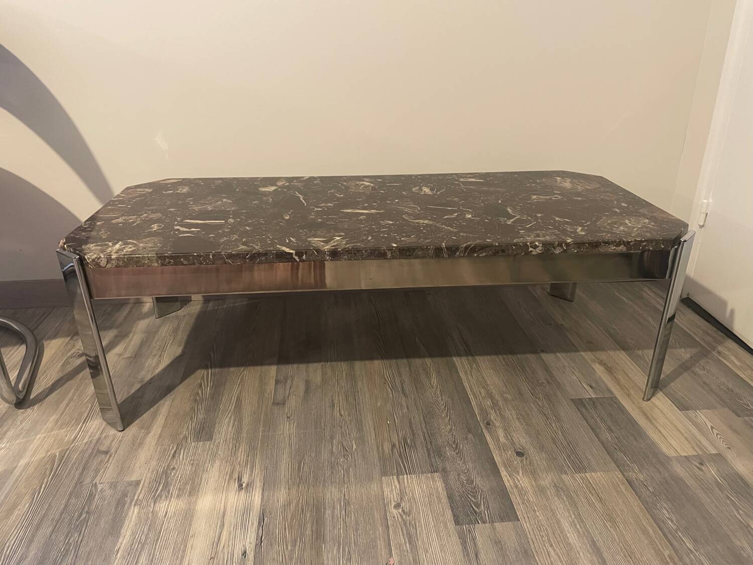 Table basse vintage roche bobois marbre pieds chromé circa 1970s