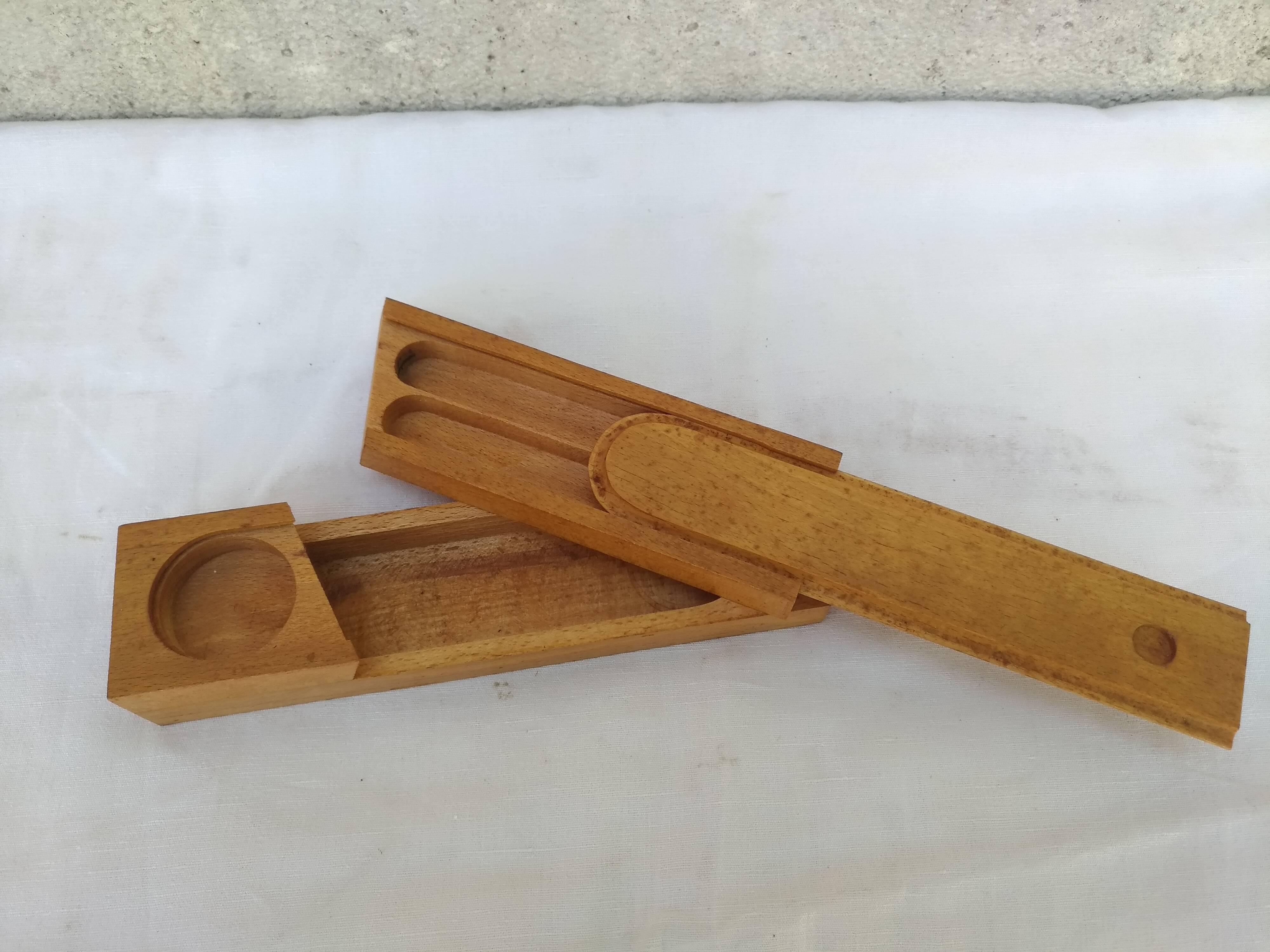 Natural wood pen tray