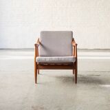 Set of 2 easy chairs by Topform