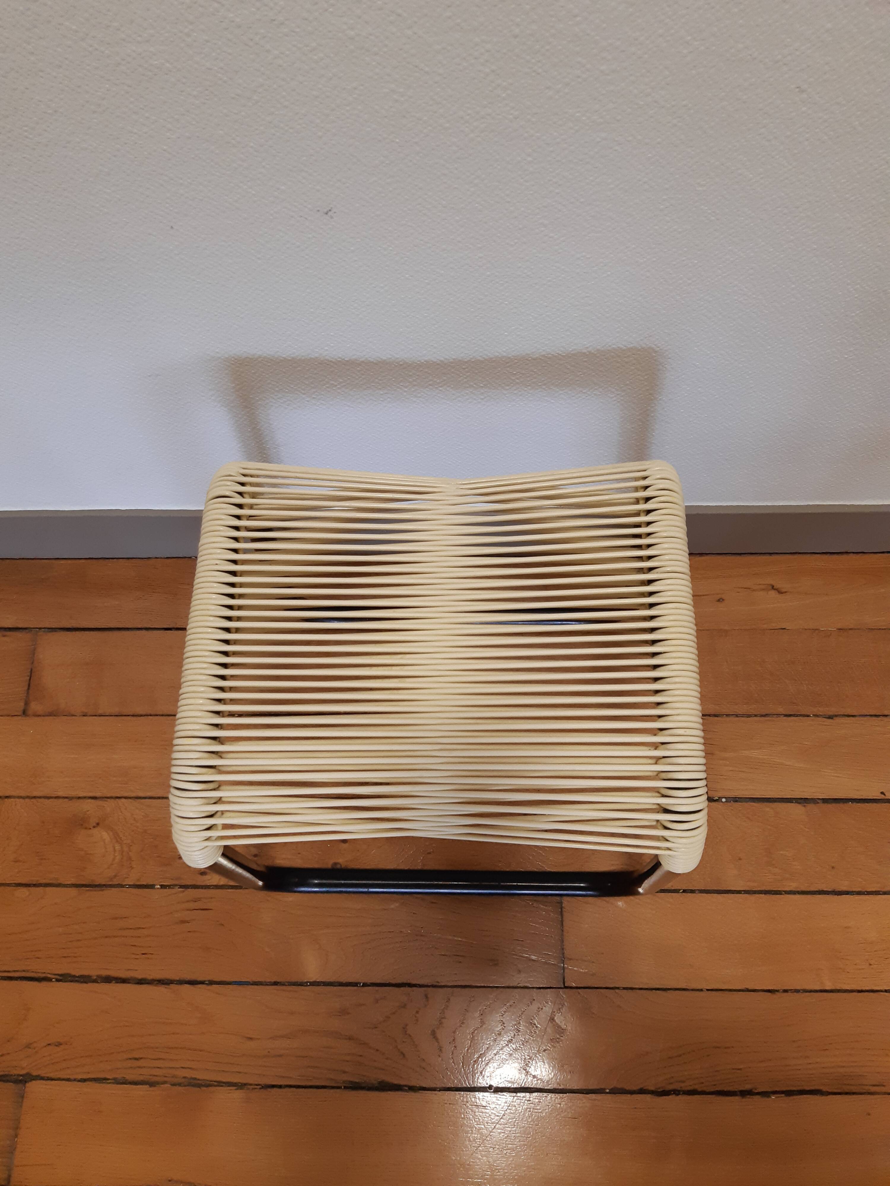 Vintage scoubidou metal tabouret