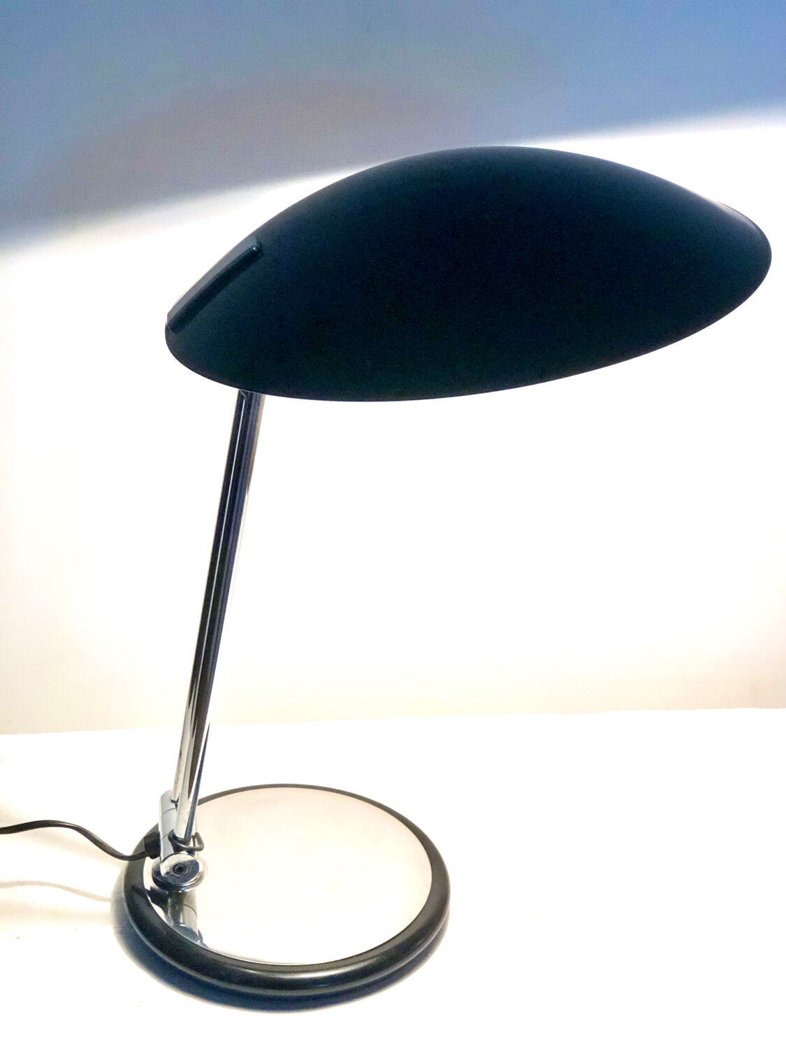 Aluminor desk lamp
