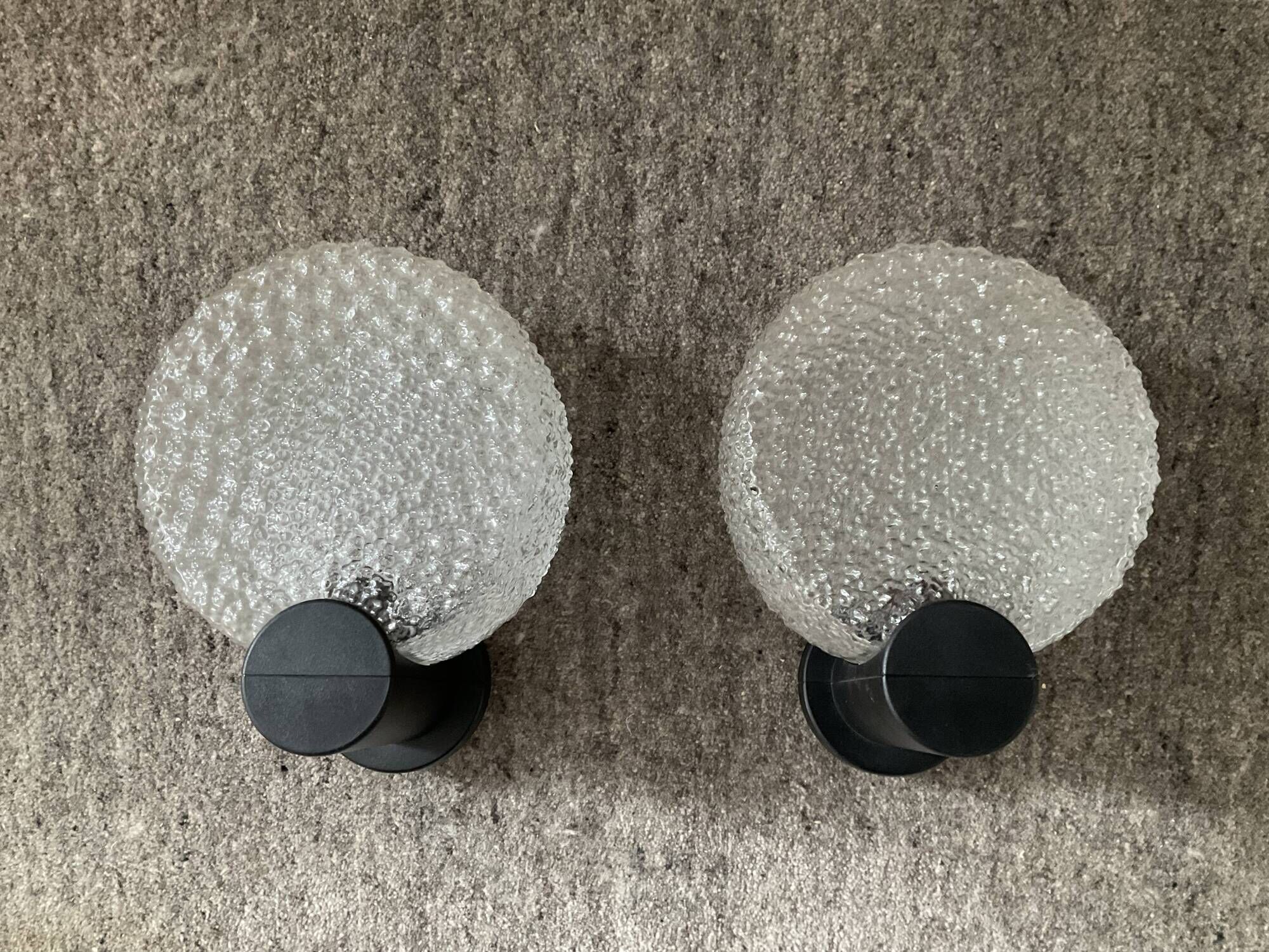 Pair of vintage wall lamps in molded glass, 80s