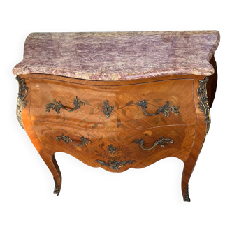 Commode Louis XV marquetée dessus marbre