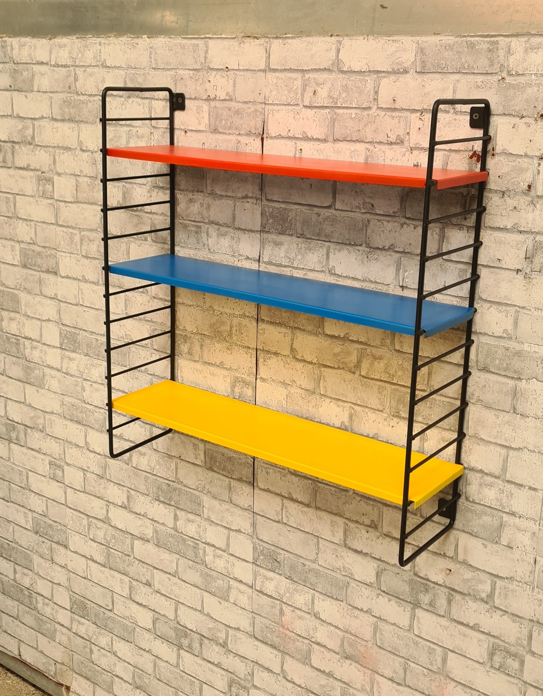 1960 to 70 Tomado style shelf