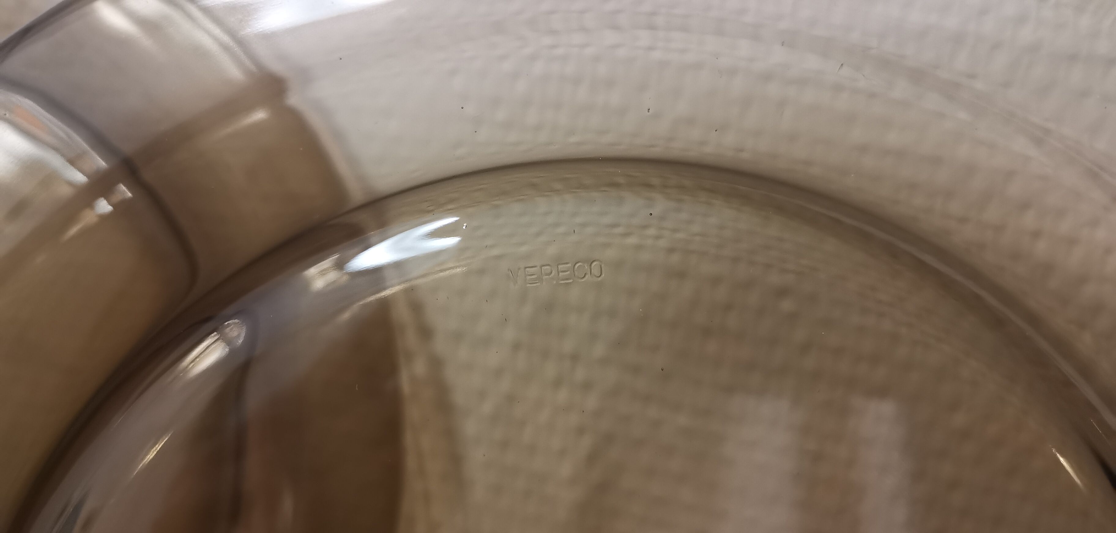 Set of 6 flat plates in smoked brown glass Vereco 70'S Vintage