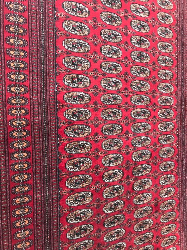 Nice vintage Bukhara of Pakistan carpet handmade 158 X 234 CM
