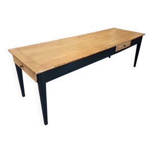 Table de ferme renovée