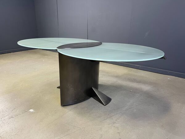 Table à manger postmoderne par Belgochrom, années 1980