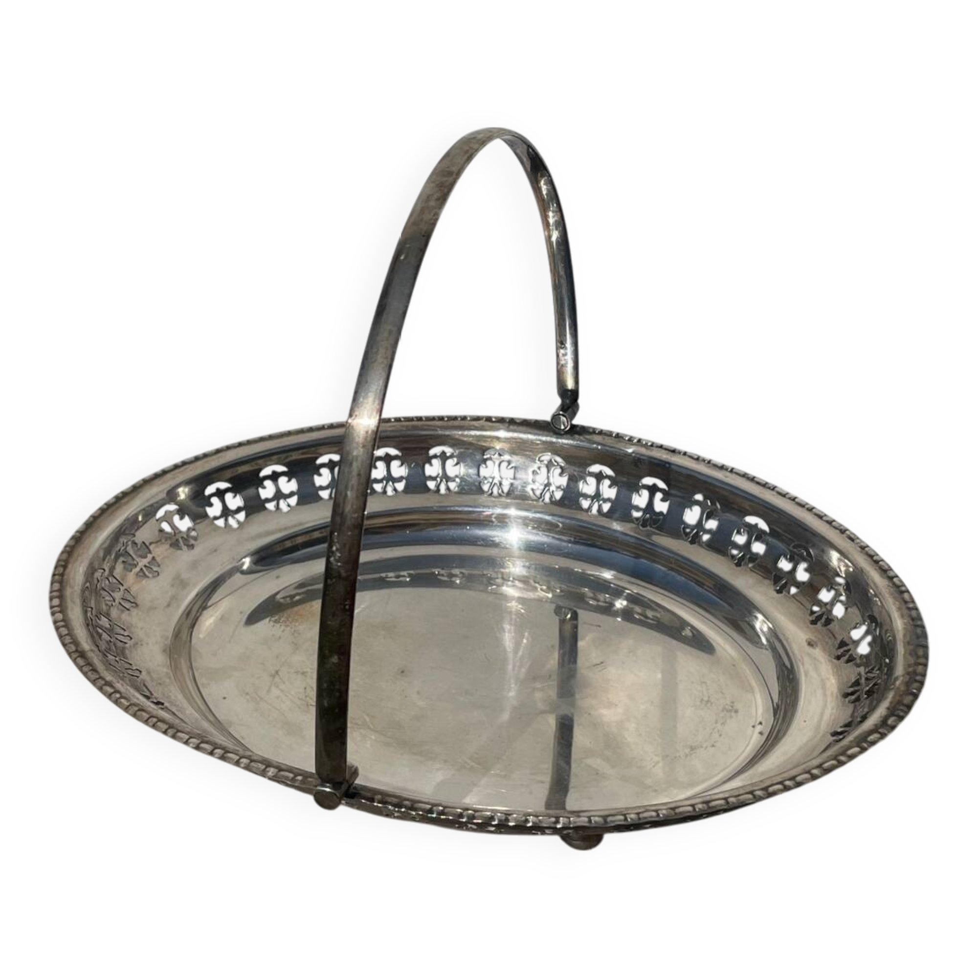 Oval dish with silver-plated metal handle