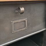 Strafor valve cabinet