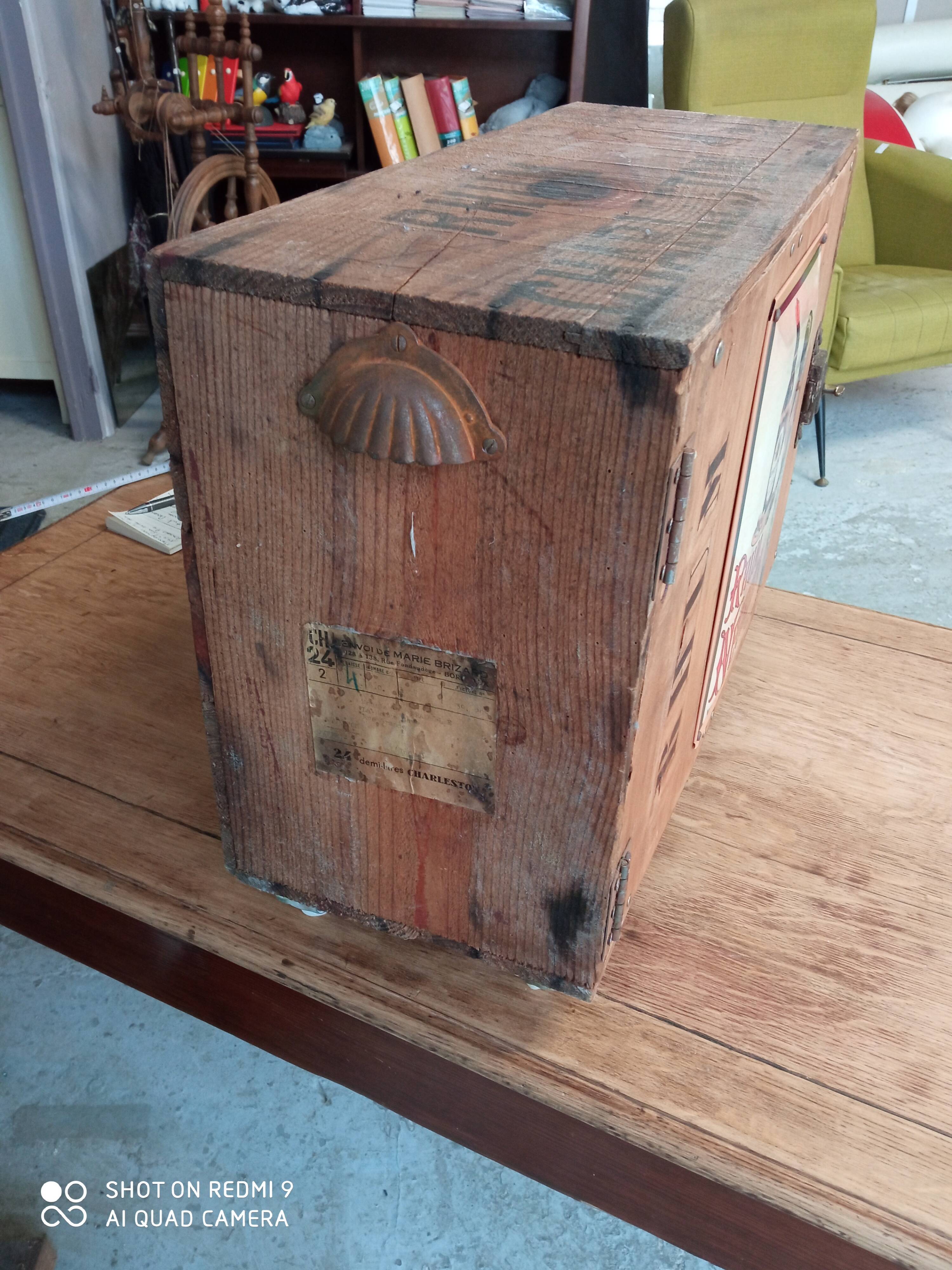 Extra furniture, Rum Charleston