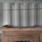Meuble armoire vitrine vitré bois massif aéro-gommée ancien