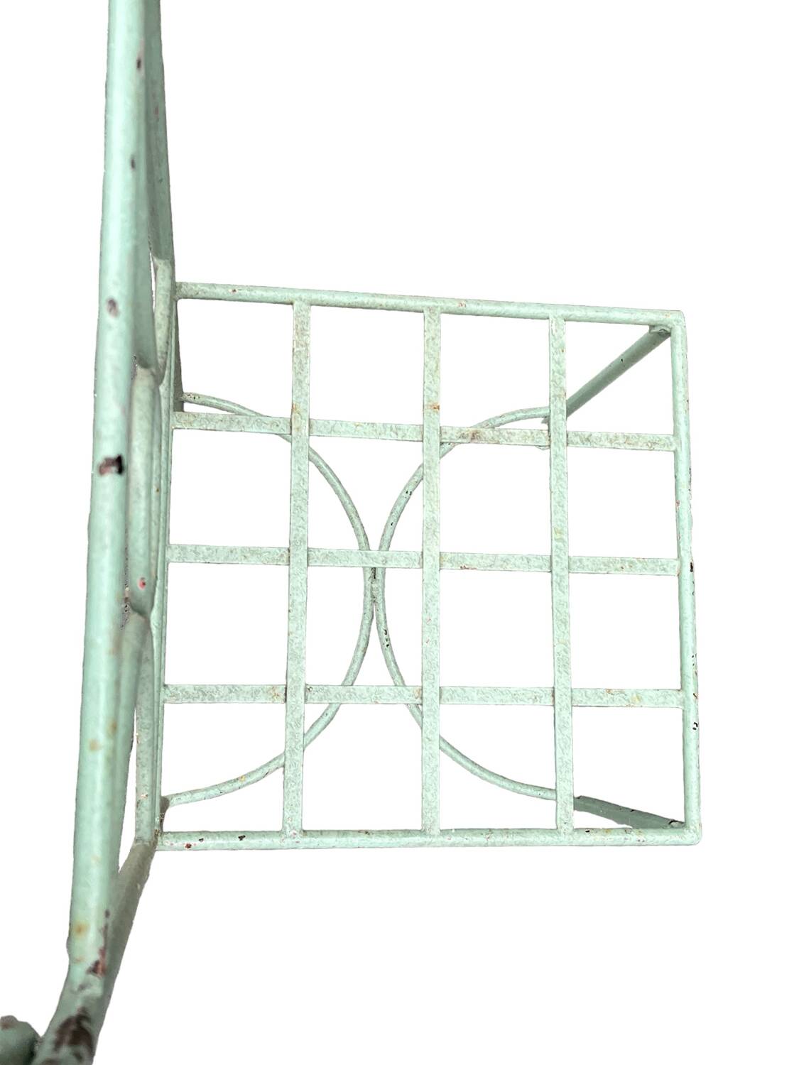 Set of 5 wrought iron garden furniture chairs