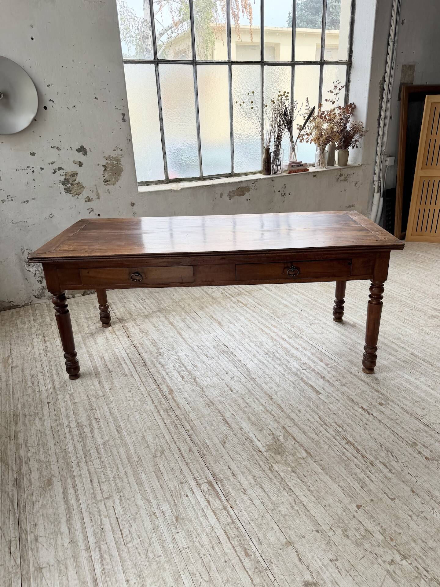 Table de ferme ou table de drapier noyer massif 1900