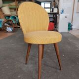 Chaise refaite à neuf