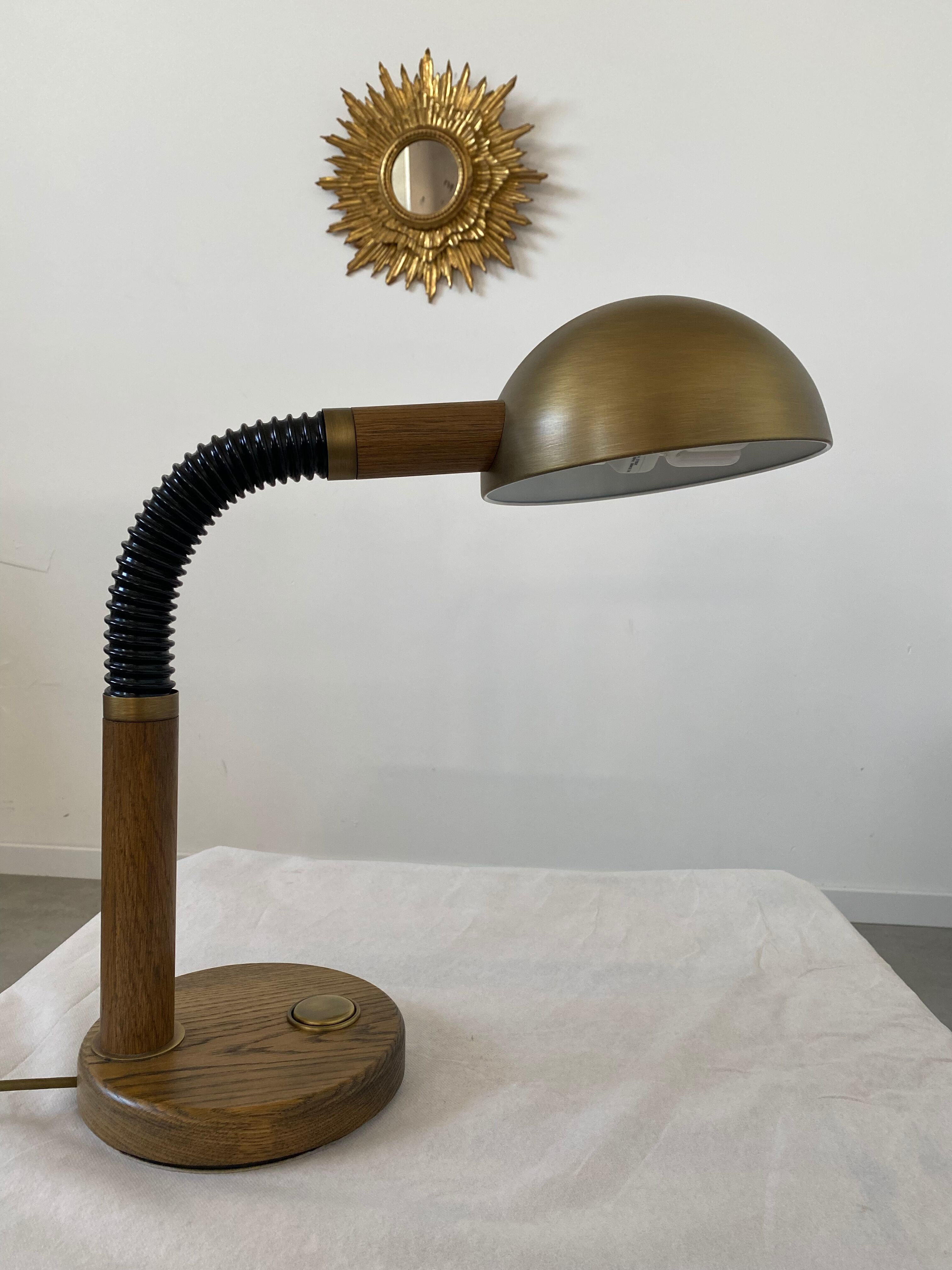 Old desk lamp design HILLEBRAND year 70 brass wood