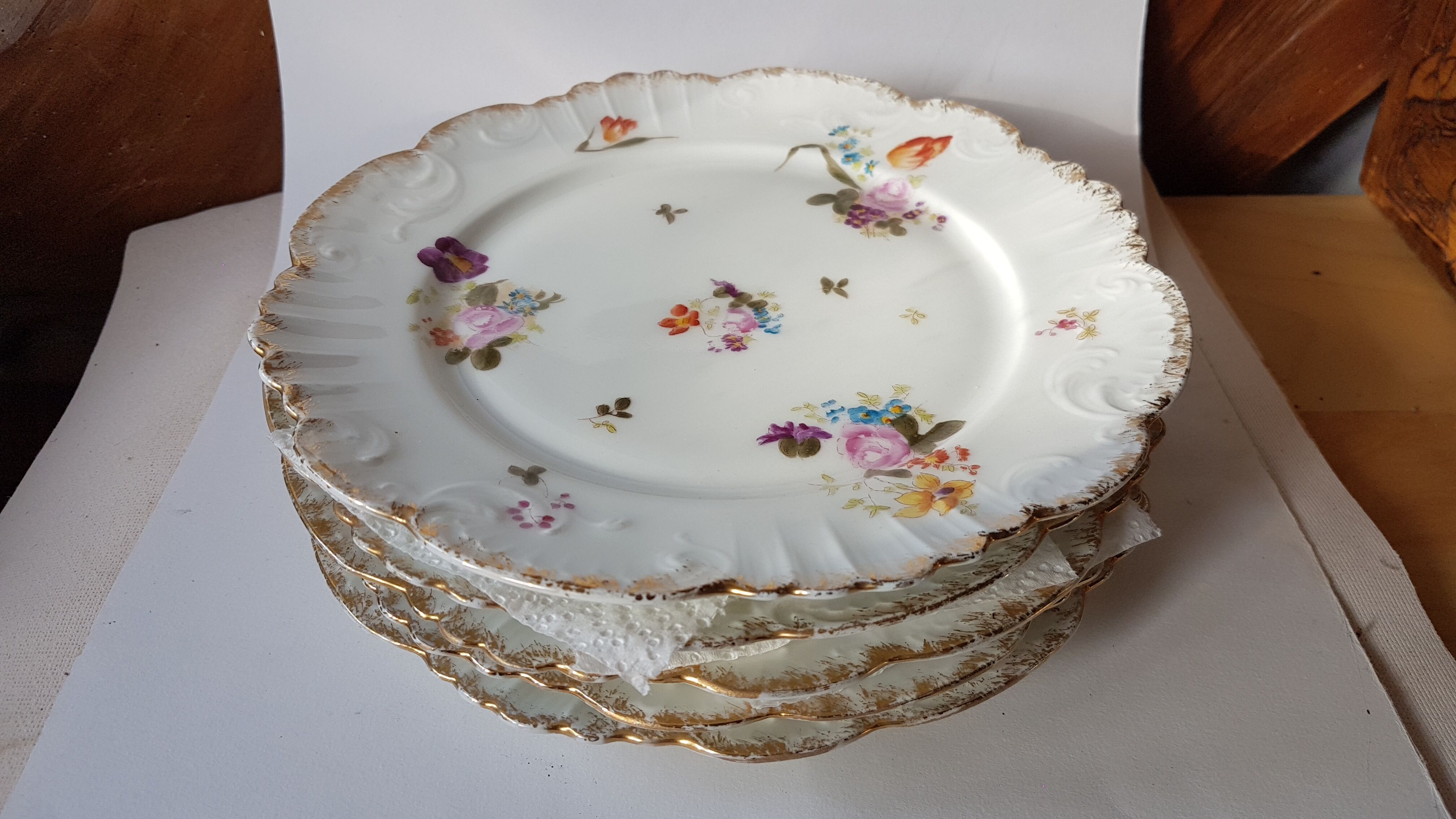 22 plates of antique porcelain Limoge tables