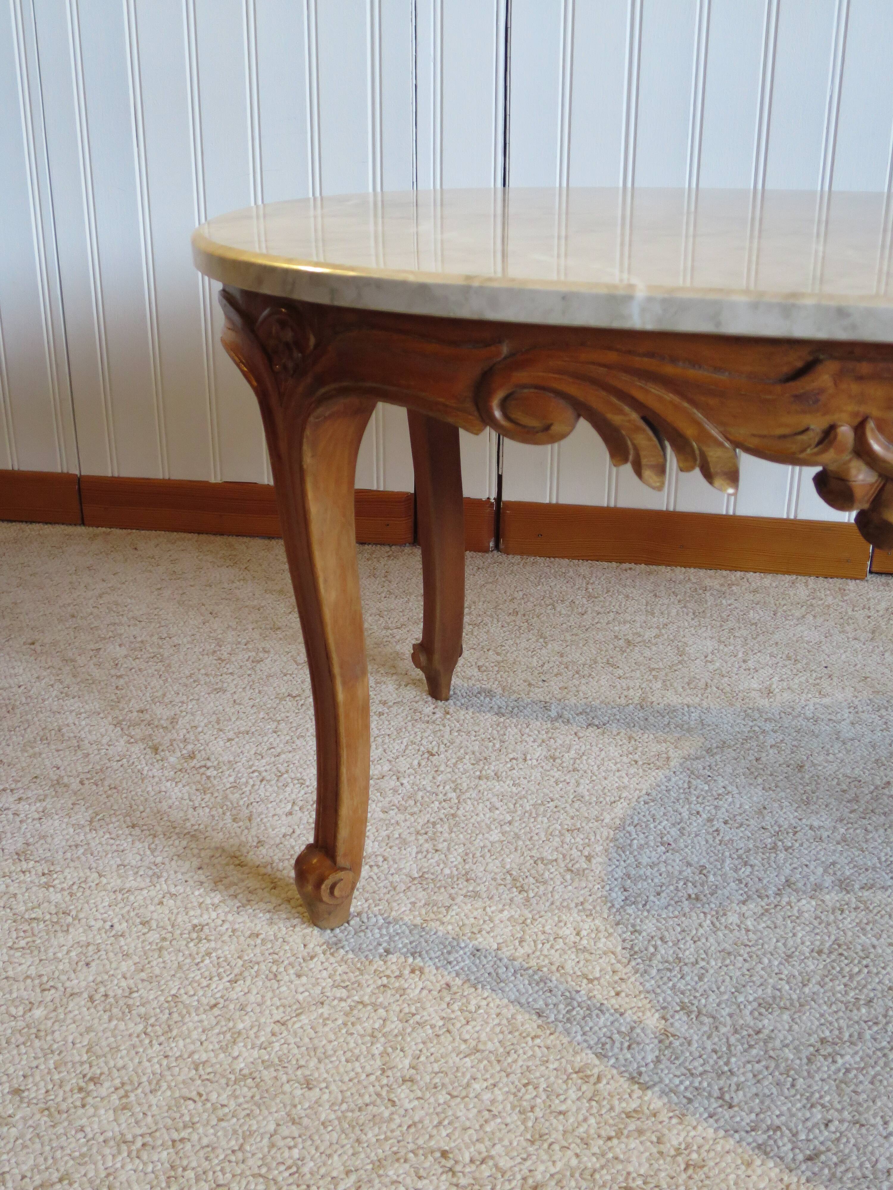 Oval coffee table - carved wood - white veined marble - Regency / Louis XV style