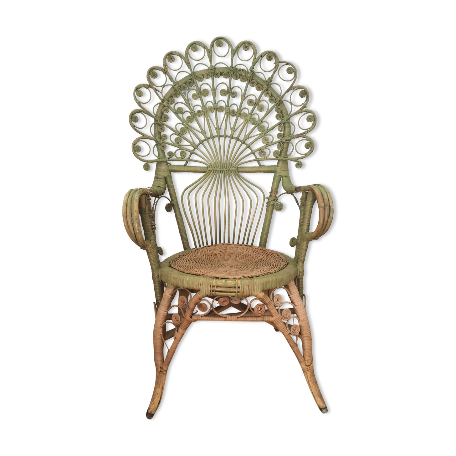 Peacock adult rattan armchair