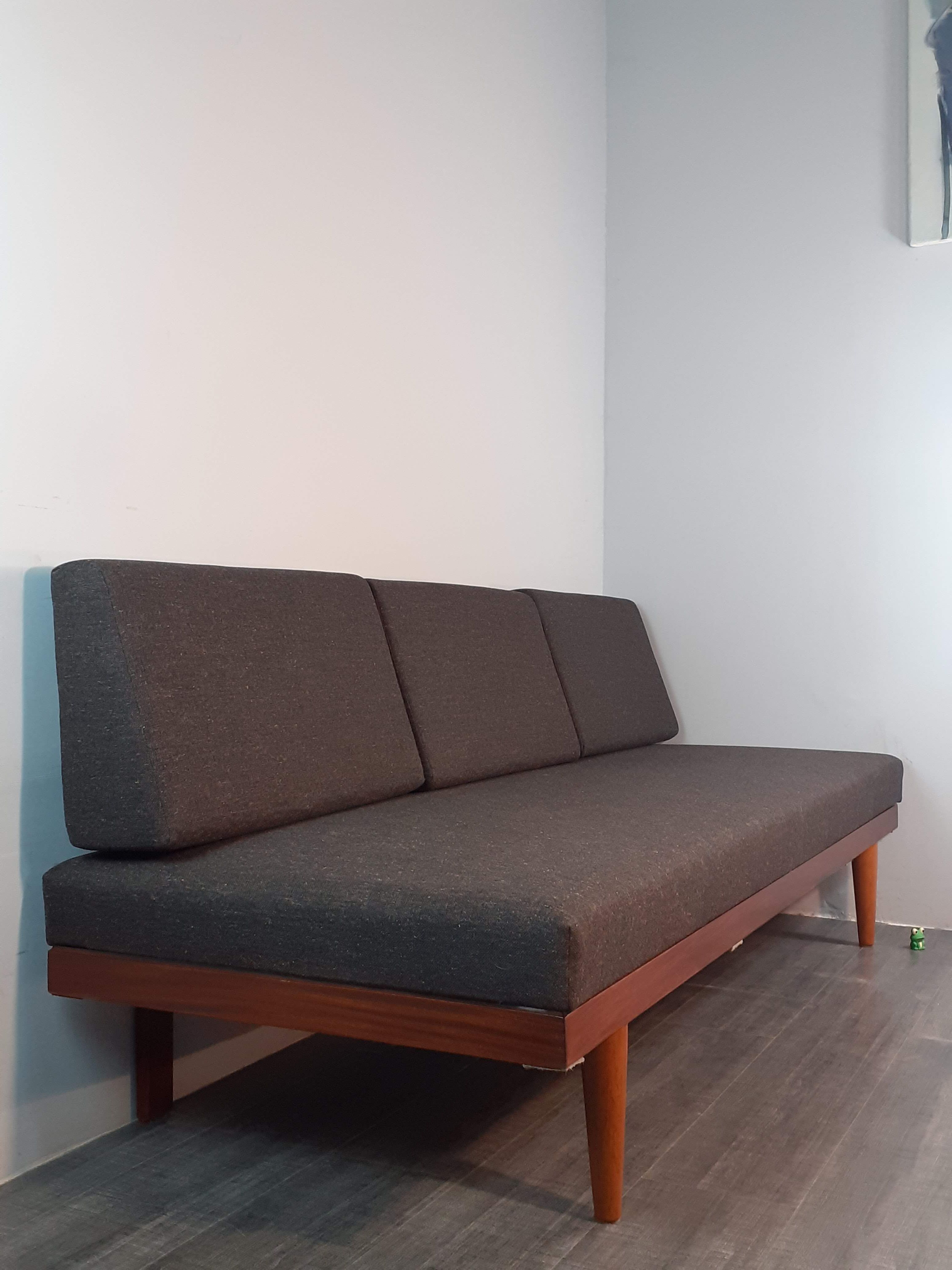 Sofa daybed design Ingmar Relling edition Ekornes 1960s
