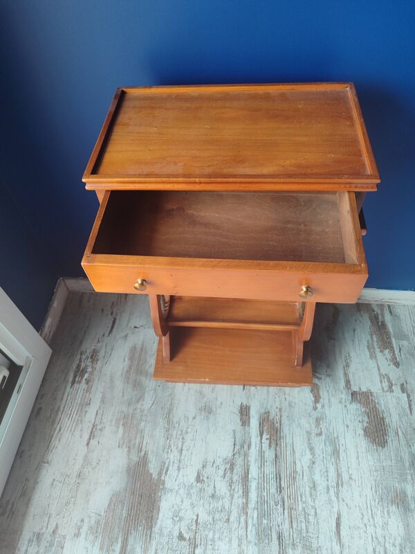 Table d'appoint, chevet