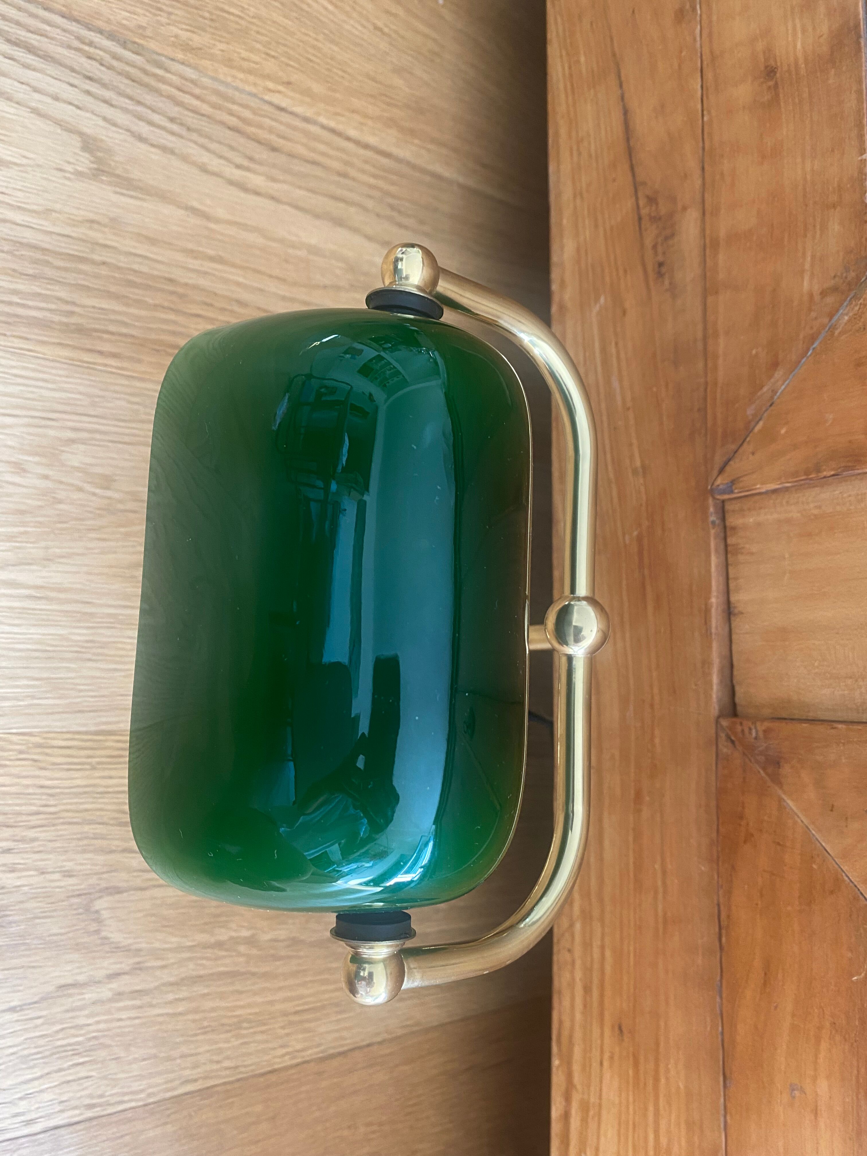 Banker's lamp notary brass and green opaline