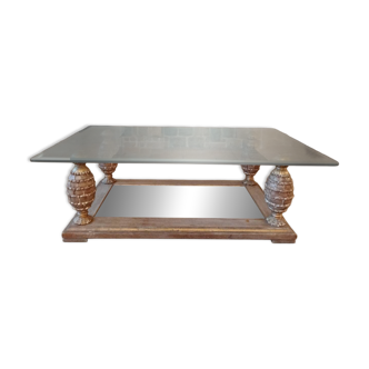 Bevelled glass coffee table, pineapple legs.