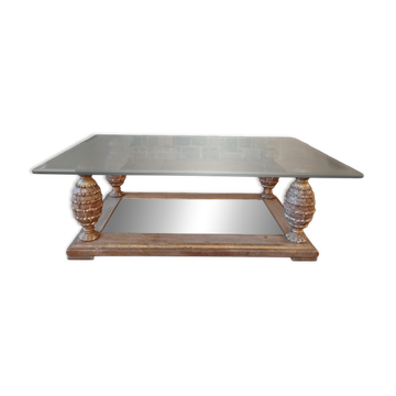 Bevelled glass coffee table, pineapple legs.