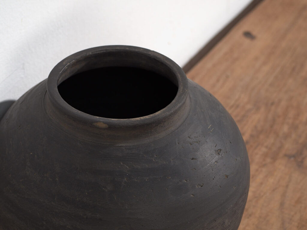 Antique vase in dark tones (c.1900) #6