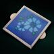 Trivet en céramique florale bleue de l'âge spatial, Espagne, années 1970