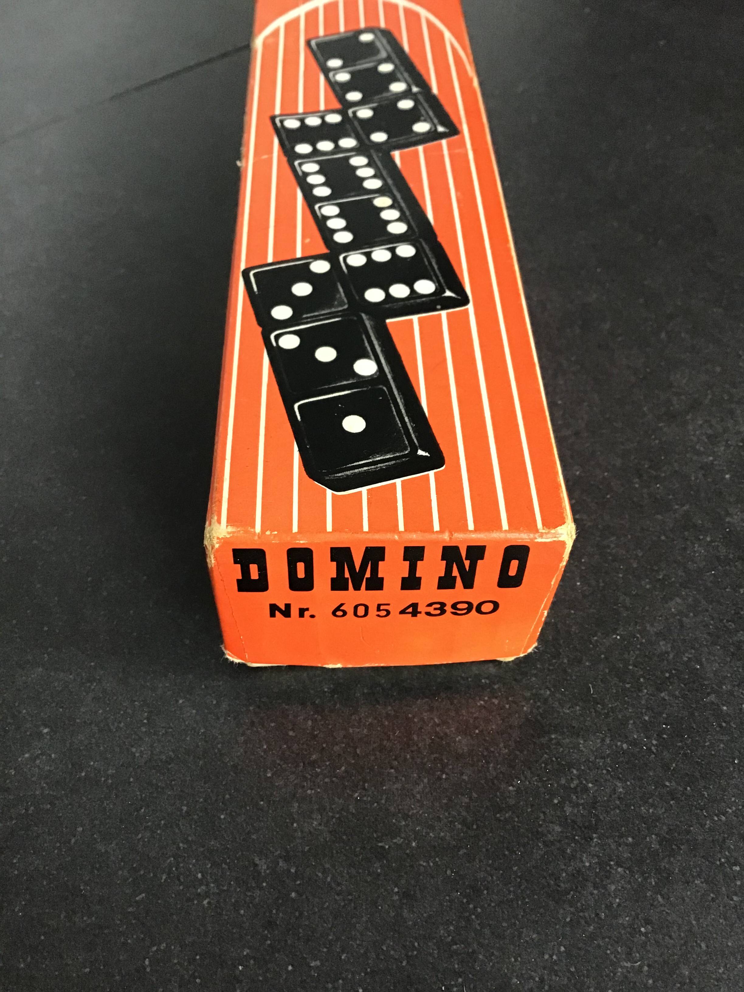 9 point dominoes game, Made in Western Germany