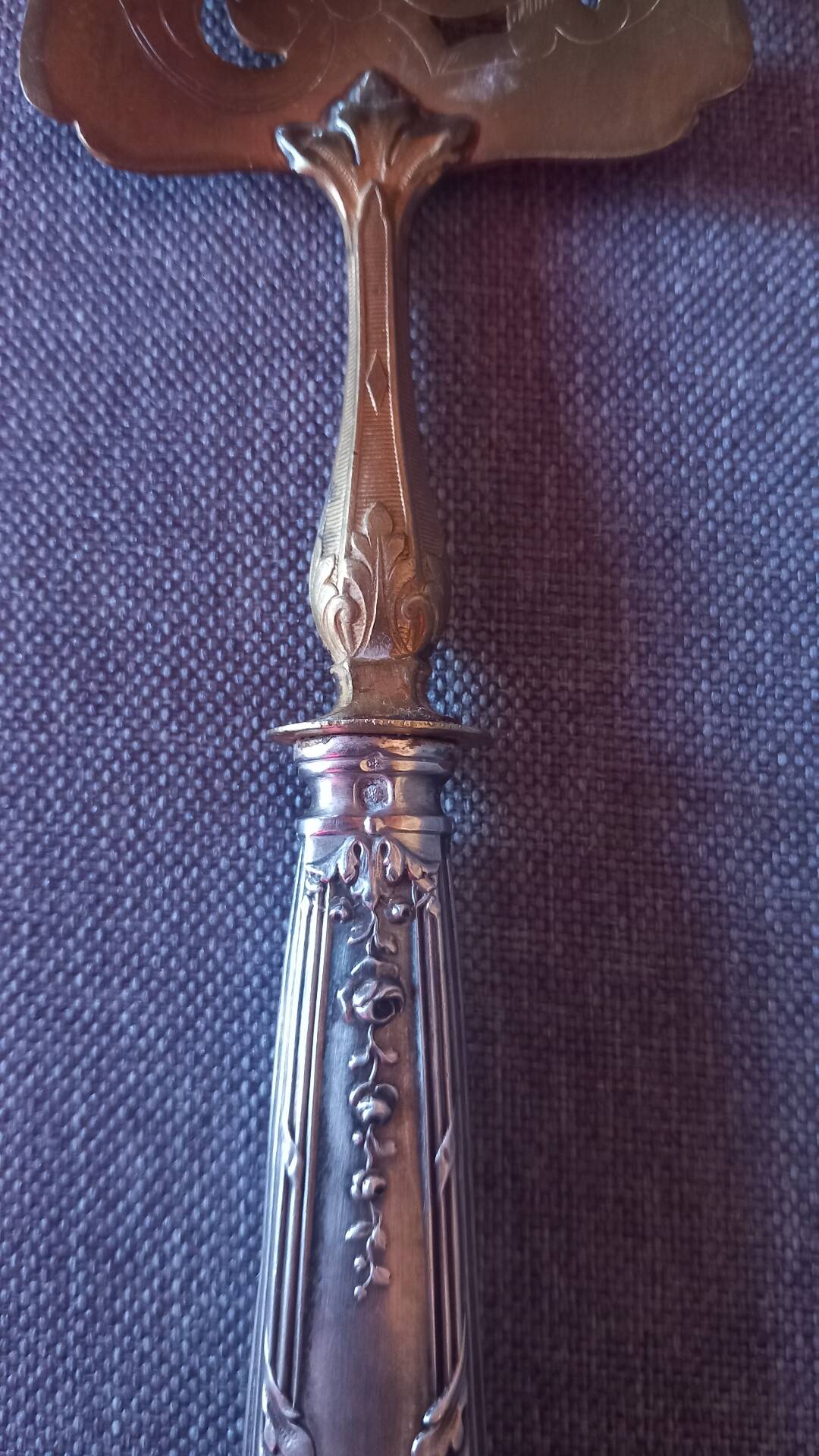 Silver and vermeil openwork art nouveau pie server