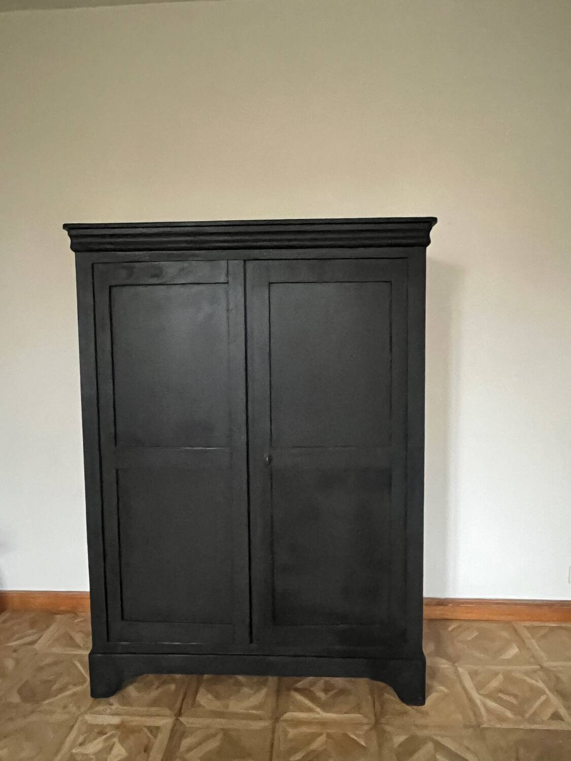 Parisian black velvet wardrobe
