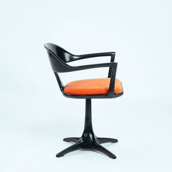 Chaises de salle à manger Space Age Konrad Schaefer pour Emu, années 1960.