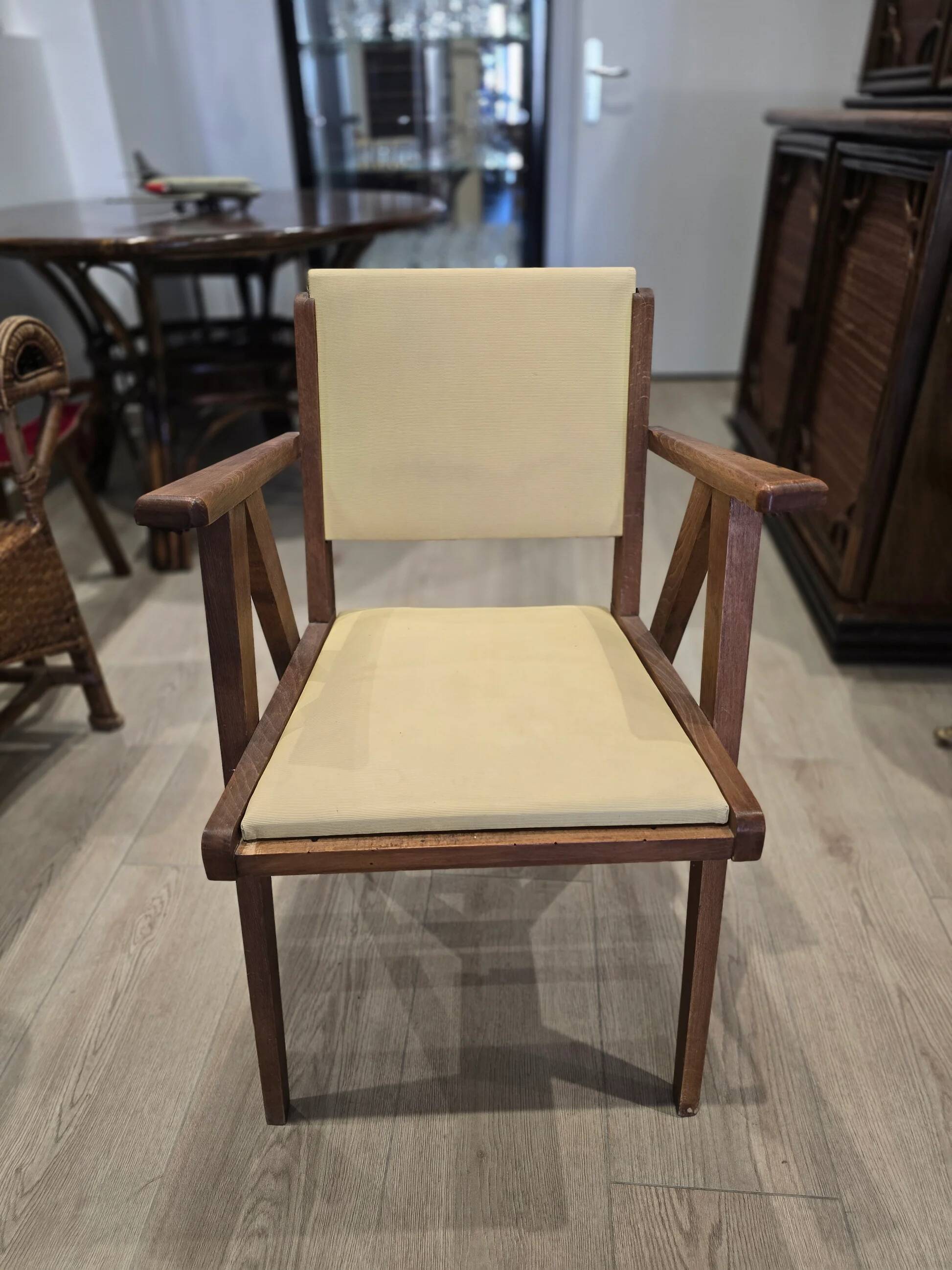 Vintage modernist lounge chair – Scandinavian 1950s-1960s